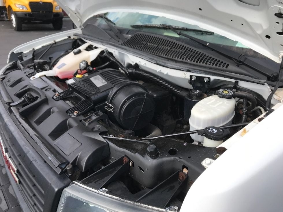 Cargo Van (Panel Van)-Light and Medium Duty Trucks-GMC-2020-Savana G33705-La Mirada-CA-83,883\n\t\tmiles-$ 28,500 - Image 23