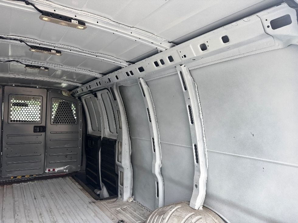 Cargo Van (Panel Van)-Light and Medium Duty Trucks-GMC-2021-Savana G33705-Fort Wayne-IN-102,188\n\t\tmiles-$ 30,500 - Image 12