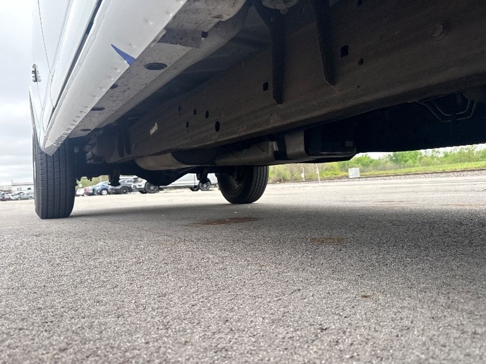 Cargo Van (Panel Van)-Light and Medium Duty Trucks-GMC-2021-Savana G33705-Fort Wayne-IN-102,188\n\t\tmiles-$ 30,500 - Image 14