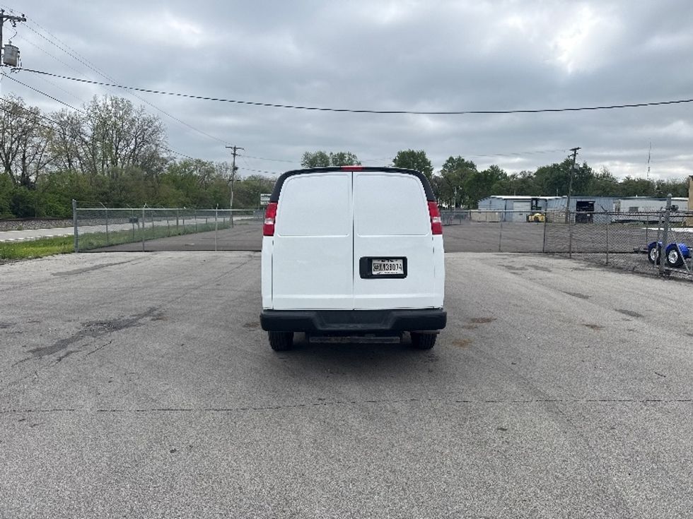 Cargo Van (Panel Van)-Light and Medium Duty Trucks-GMC-2021-Savana G33705-Fort Wayne-IN-102,188\n\t\tmiles-$ 30,500 - Image 7