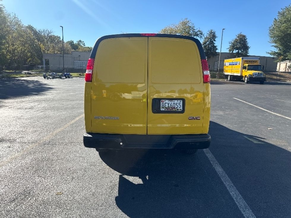 Cargo Van (Panel Van)-Light and Medium Duty Trucks-GMC-2022-Savana G23405-Capitol Heights-MD-116,791\n\t\tmiles-$ 20,500 - Image 7