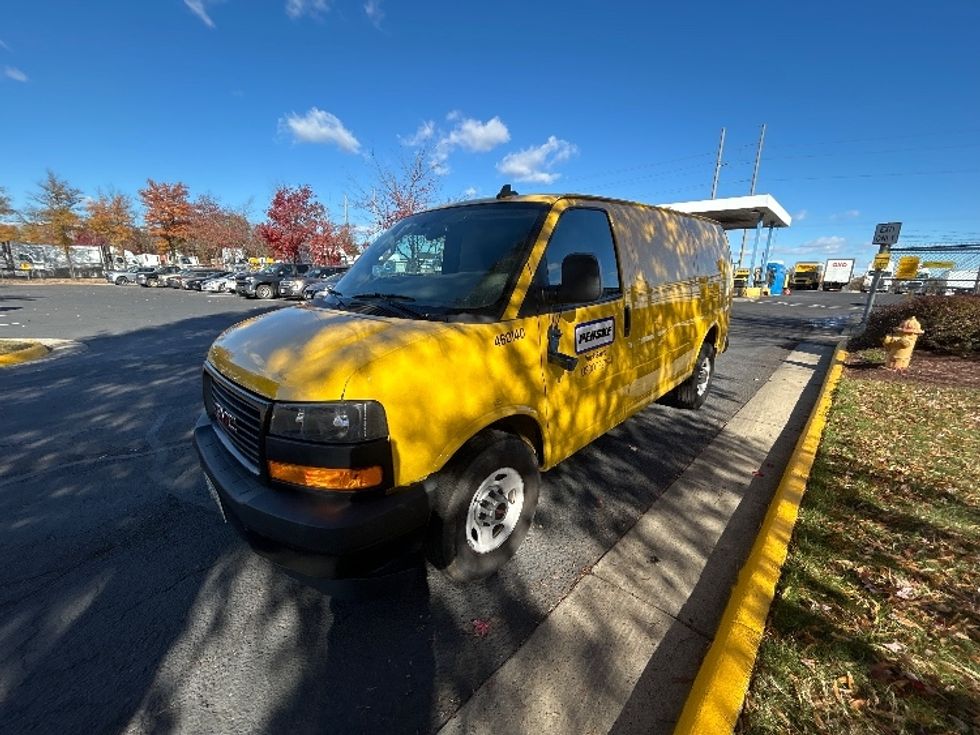 Cargo Van (Panel Van)-Light and Medium Duty Trucks-GMC-2022-Savana G23405-Capitol Heights-MD-136,096\n\t\tmiles-$ 18,750 - Image 1
