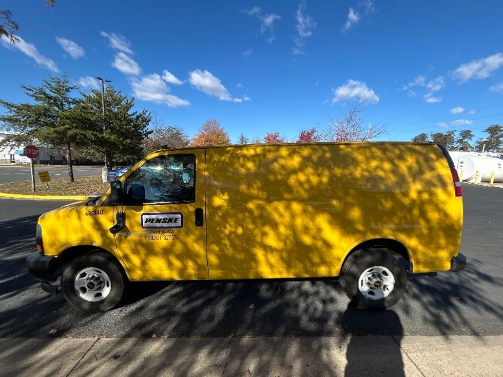 Cargo Van (Panel Van)-Light and Medium Duty Trucks-GMC-2022-Savana G23405-Capitol Heights-MD-136,096\n\t\tmiles-$ 18,750 - Image 4