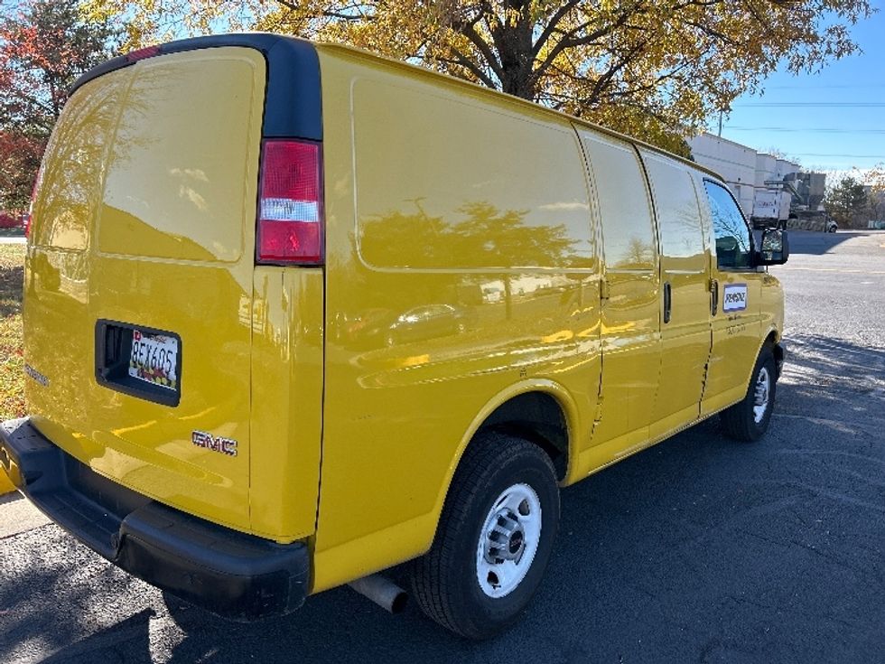 Cargo Van (Panel Van)-Light and Medium Duty Trucks-GMC-2022-Savana G23405-Capitol Heights-MD-136,096\n\t\tmiles-$ 18,750 - Image 11