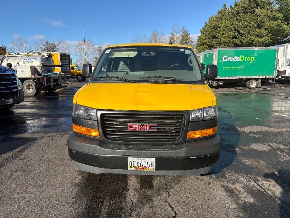 Cargo Van (Panel Van)-Light and Medium Duty Trucks-GMC-2022-Savana G23405-Capitol Heights-MD-49,527\n\t\tmiles-$ 29,000 - Image 2
