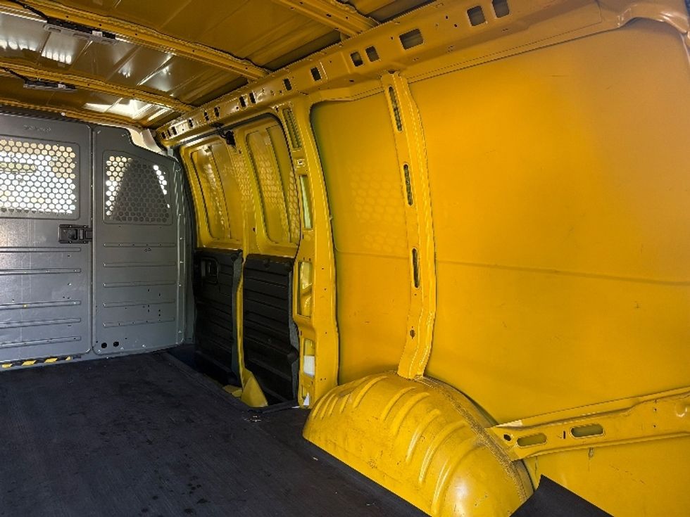 Cargo Van (Panel Van)-Light and Medium Duty Trucks-GMC-2022-Savana G23405-Capitol Heights-MD-49,527\n\t\tmiles-$ 29,000 - Image 11