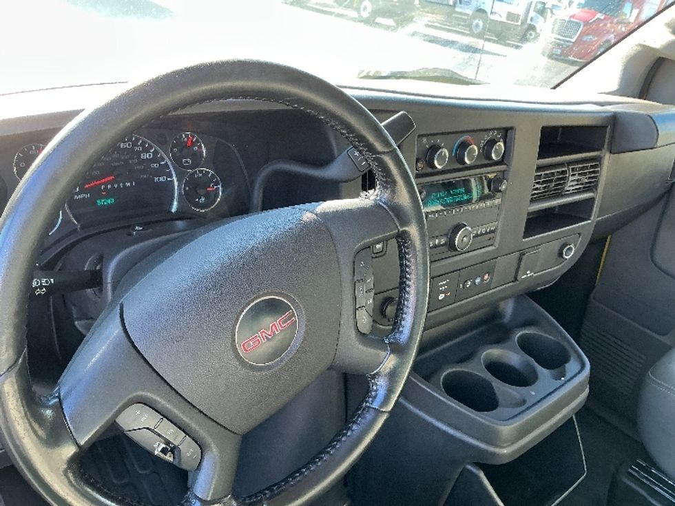 Cargo Van (Panel Van)-Light and Medium Duty Trucks-GMC-2022-Savana G23405-Capitol Heights-MD-58,991\n\t\tmiles-$ 28,250 - Image 14