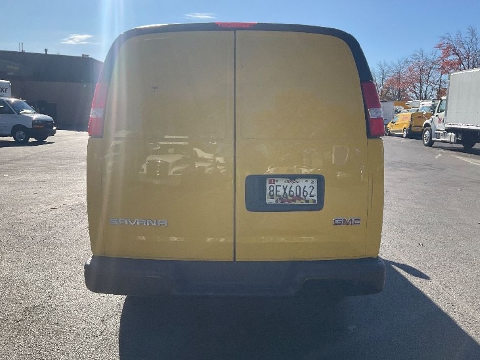 Cargo Van (Panel Van)-Light and Medium Duty Trucks-GMC-2022-Savana G23405-Capitol Heights-MD-76,905\n\t\tmiles-$ 26,500 - Image 6