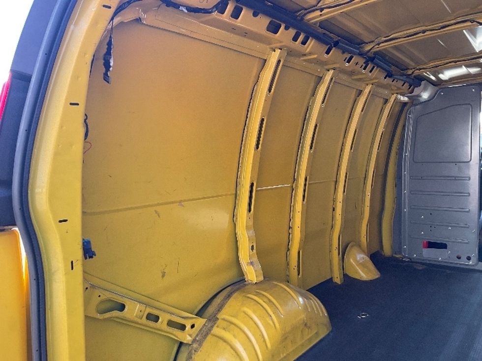 Cargo Van (Panel Van)-Light and Medium Duty Trucks-GMC-2022-Savana G23405-Capitol Heights-MD-76,905\n\t\tmiles-$ 26,500 - Image 8
