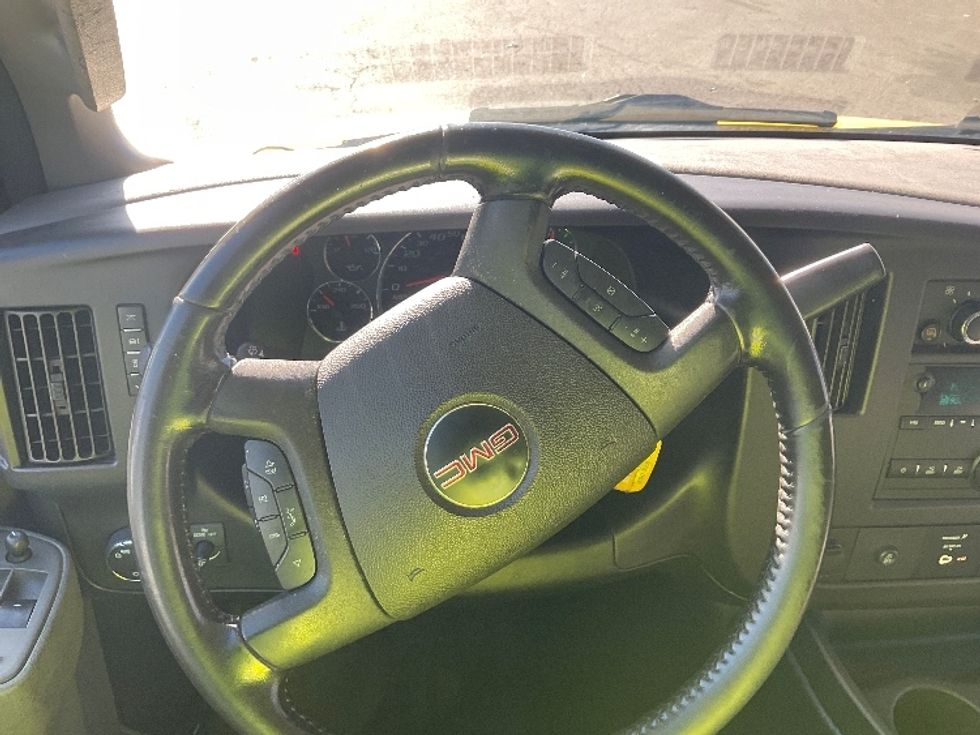 Cargo Van (Panel Van)-Light and Medium Duty Trucks-GMC-2022-Savana G23405-Capitol Heights-MD-76,905\n\t\tmiles-$ 26,500 - Image 13