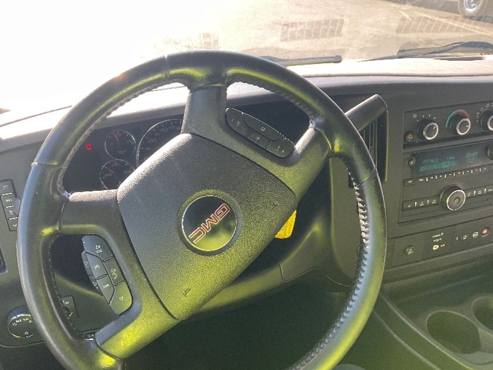 Cargo Van (Panel Van)-Light and Medium Duty Trucks-GMC-2022-Savana G23405-Capitol Heights-MD-76,905\n\t\tmiles-$ 26,500 - Image 14