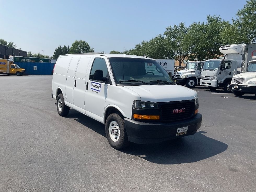 Cargo Van (Panel Van)-Light and Medium Duty Trucks-GMC-2022-Savana G23405-Capitol Heights-MD-82,567\n\t\tmiles-$ 28,750 - Image 1