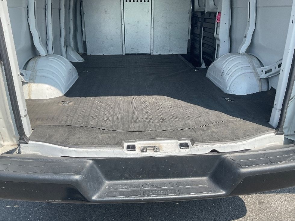 Cargo Van (Panel Van)-Light and Medium Duty Trucks-GMC-2022-Savana G23405-Capitol Heights-MD-82,567\n\t\tmiles-$ 28,750 - Image 10