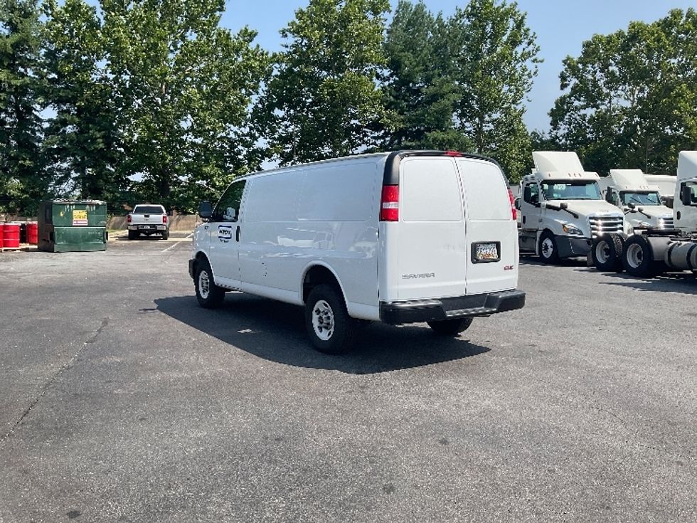 Cargo Van (Panel Van)-Light and Medium Duty Trucks-GMC-2022-Savana G23405-Capitol Heights-MD-82,567\n\t\tmiles-$ 28,750 - Image 6