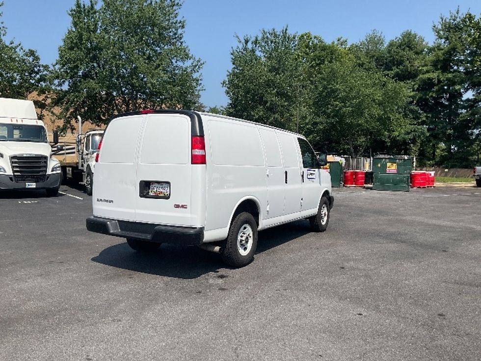 Cargo Van (Panel Van)-Light and Medium Duty Trucks-GMC-2022-Savana G23405-Capitol Heights-MD-82,567\n\t\tmiles-$ 28,750 - Image 13