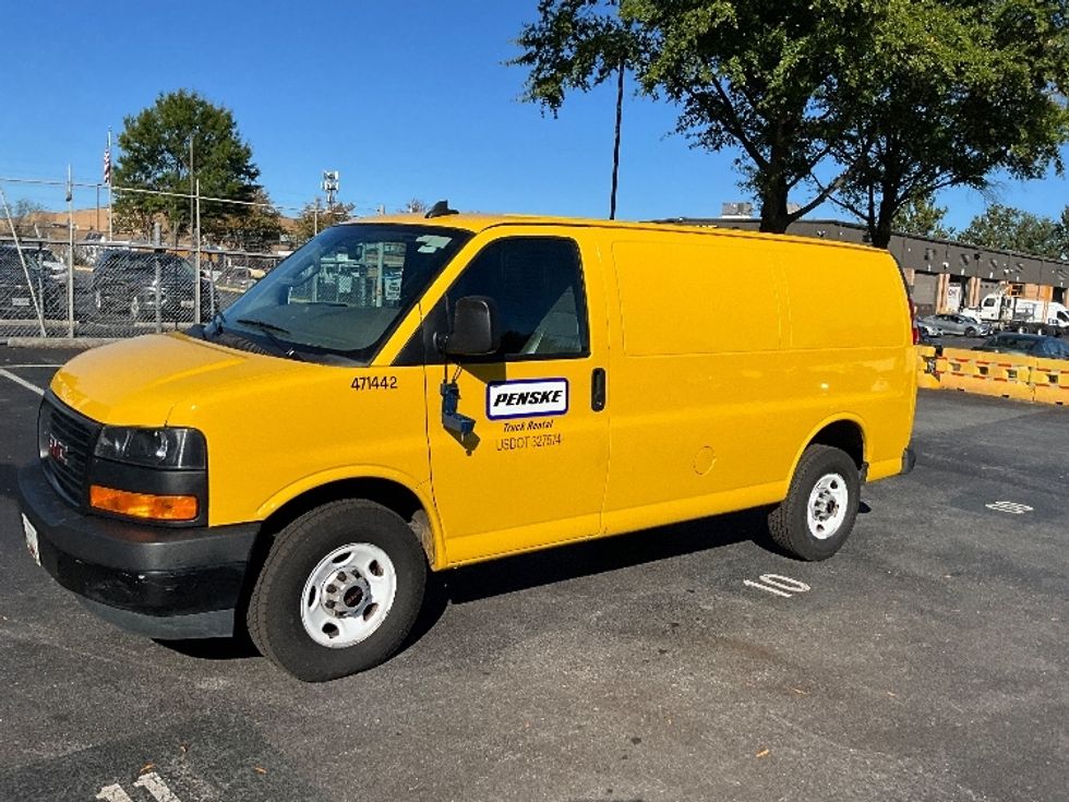 Cargo Van (Panel Van)-Light and Medium Duty Trucks-GMC-2022-Savana G23405-Capitol Heights-MD-85,990\n\t\tmiles-$ 25,500 - Image 4