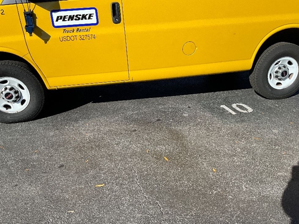 Cargo Van (Panel Van)-Light and Medium Duty Trucks-GMC-2022-Savana G23405-Capitol Heights-MD-85,990\n\t\tmiles-$ 25,500 - Image 5