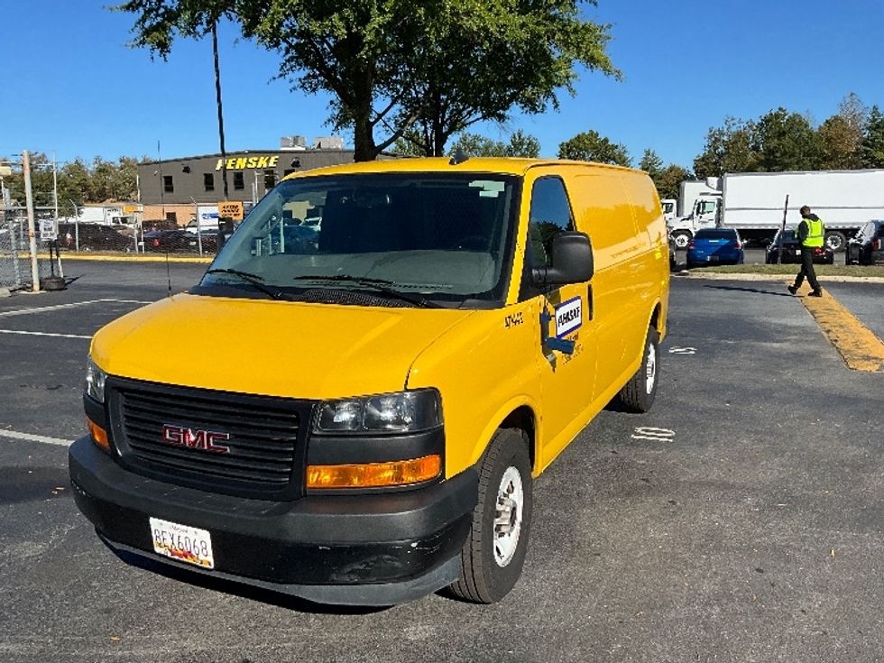 Cargo Van (Panel Van)-Light and Medium Duty Trucks-GMC-2022-Savana G23405-Capitol Heights-MD-85,990\n\t\tmiles-$ 25,500 - Image 3