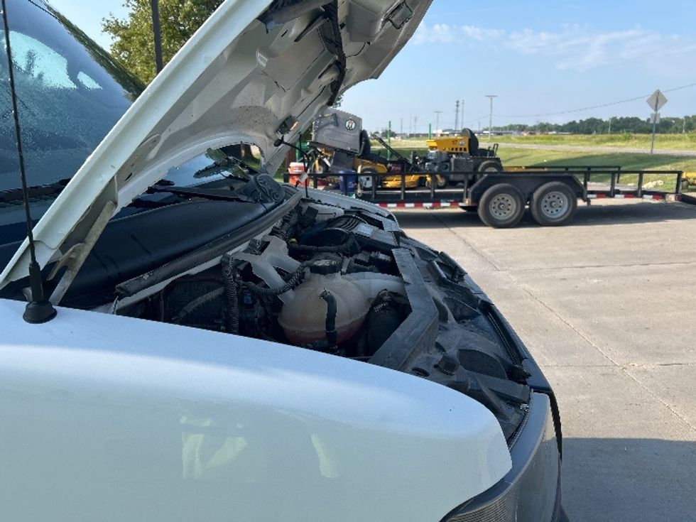 Cargo Van (Panel Van)-Light and Medium Duty Trucks-GMC-2022-Savana G23405-Dallas-TX-79,798\n\t\tmiles-$ 33,250 - Image 23