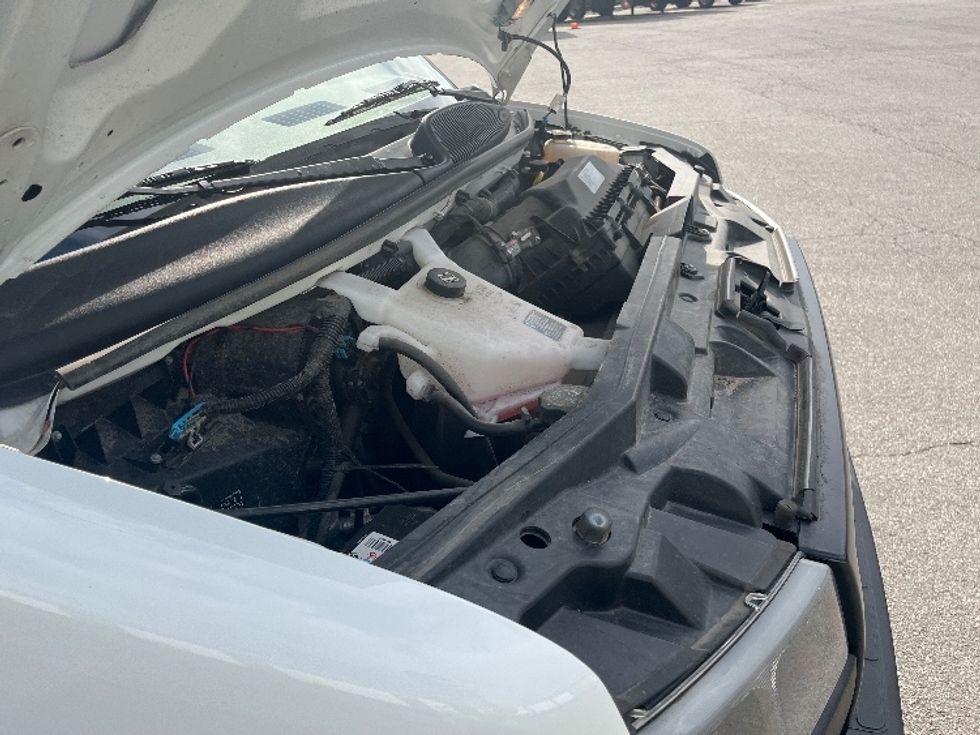 Cargo Van (Panel Van)-Light and Medium Duty Trucks-GMC-2022-Savana G23405-Fort Wayne-IN-102,632\n\t\tmiles-$ 24,750 - Image 23