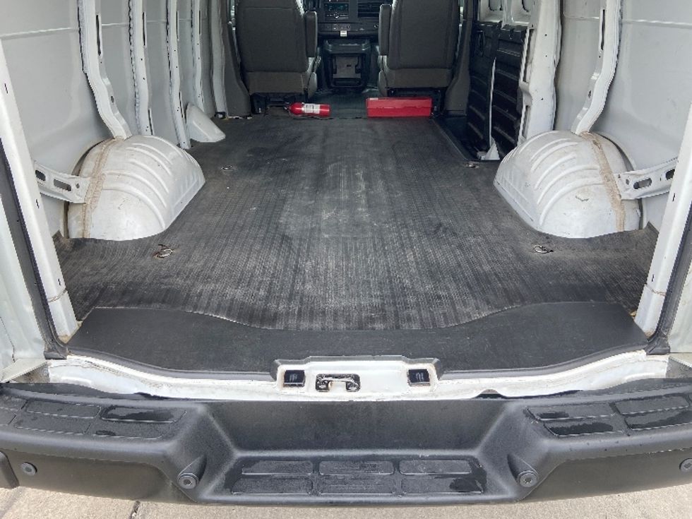 Cargo Van (Panel Van)-Light and Medium Duty Trucks-GMC-2022-Savana G23405-San Antonio-TX-118,950\n\t\tmiles-$ 27,750 - Image 9