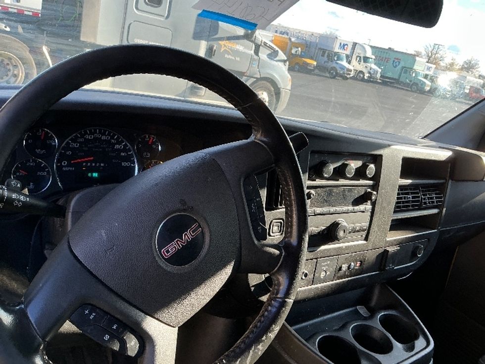 Cargo Van (Panel Van)-Light and Medium Duty Trucks-GMC-2022-Savana G23405-Sterling-VA-104,991\n\t\tmiles-$ 23,250 - Image 14