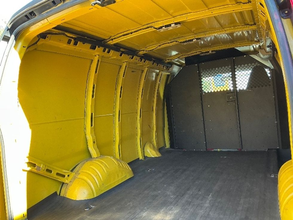 Cargo Van (Panel Van)-Light and Medium Duty Trucks-GMC-2022-Savana G23405-Sterling-VA-104,991\n\t\tmiles-$ 23,250 - Image 8