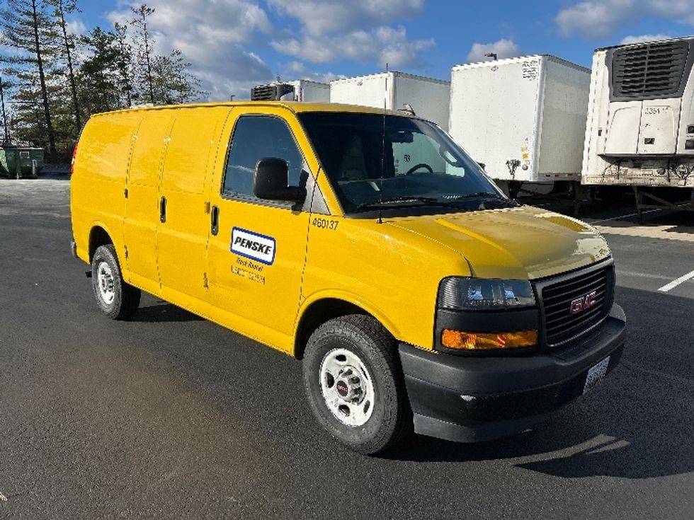 Cargo Van (Panel Van)-Light and Medium Duty Trucks-GMC-2022-Savana G23405-Sterling-VA-105,950\n\t\tmiles-$ 21,750 - Image 1