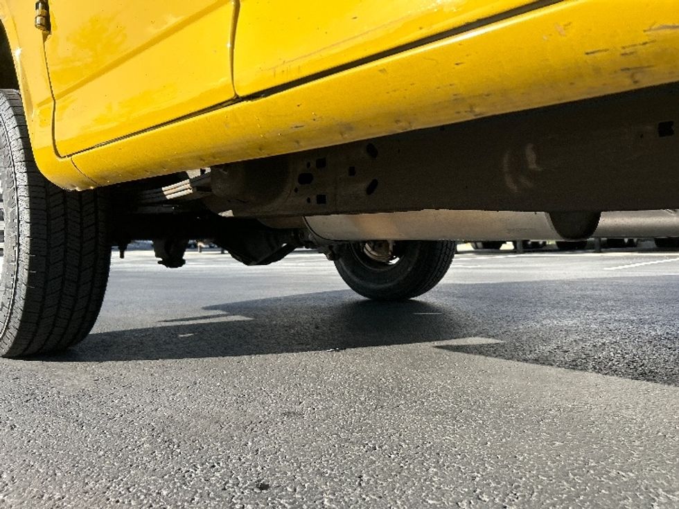 Cargo Van (Panel Van)-Light and Medium Duty Trucks-GMC-2022-Savana G23405-Sterling-VA-105,950\n\t\tmiles-$ 21,750 - Image 14