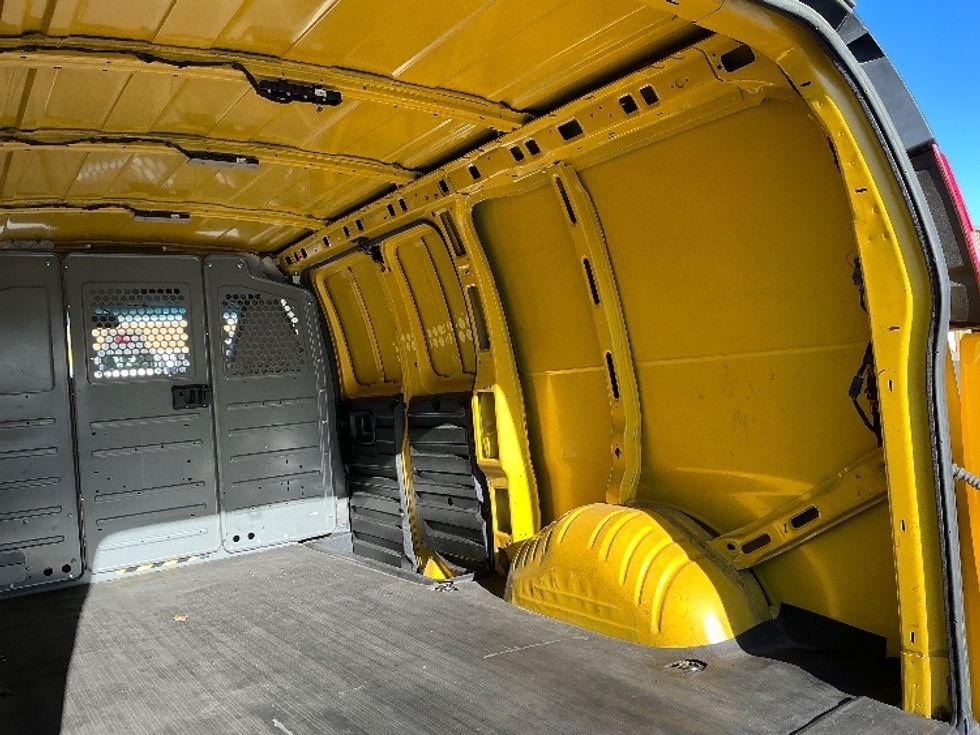 Cargo Van (Panel Van)-Light and Medium Duty Trucks-GMC-2022-Savana G23405-Sterling-VA-107,741\n\t\tmiles-$ 22,750 - Image 9