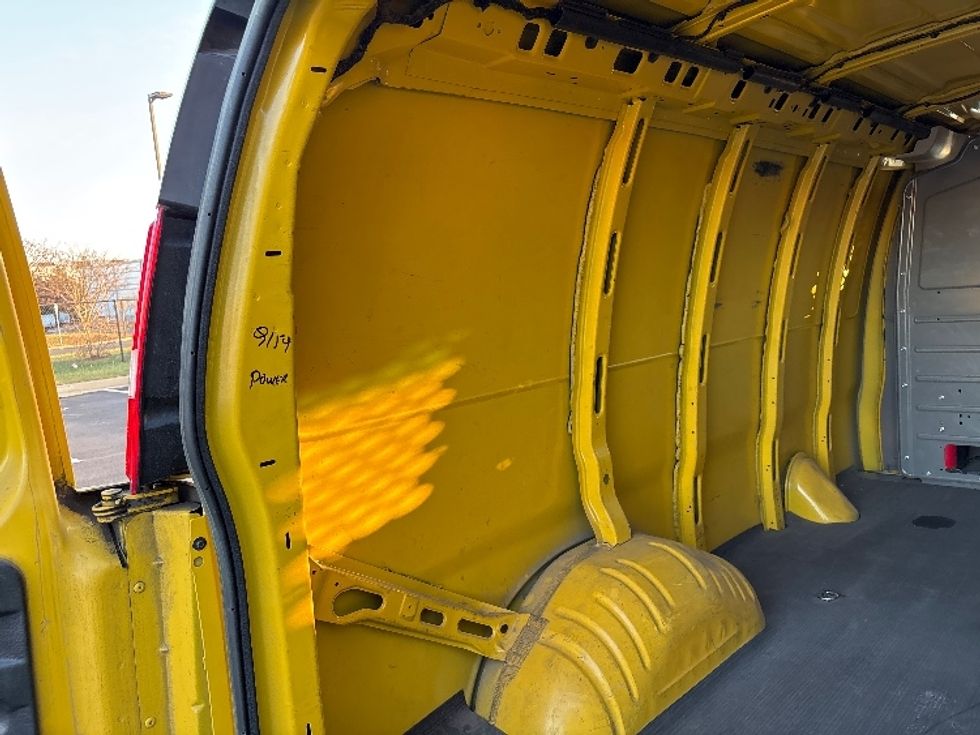 Cargo Van (Panel Van)-Light and Medium Duty Trucks-GMC-2022-Savana G23405-Sterling-VA-110,620\n\t\tmiles-$ 22,750 - Image 11