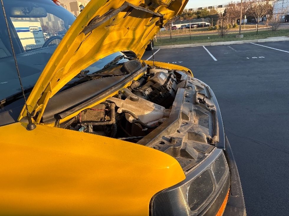 Cargo Van (Panel Van)-Light and Medium Duty Trucks-GMC-2022-Savana G23405-Sterling-VA-110,620\n\t\tmiles-$ 22,750 - Image 23