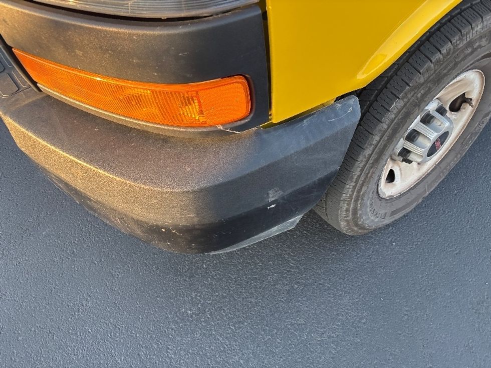 Cargo Van (Panel Van)-Light and Medium Duty Trucks-GMC-2022-Savana G23405-Sterling-VA-110,620\n\t\tmiles-$ 22,750 - Image 25