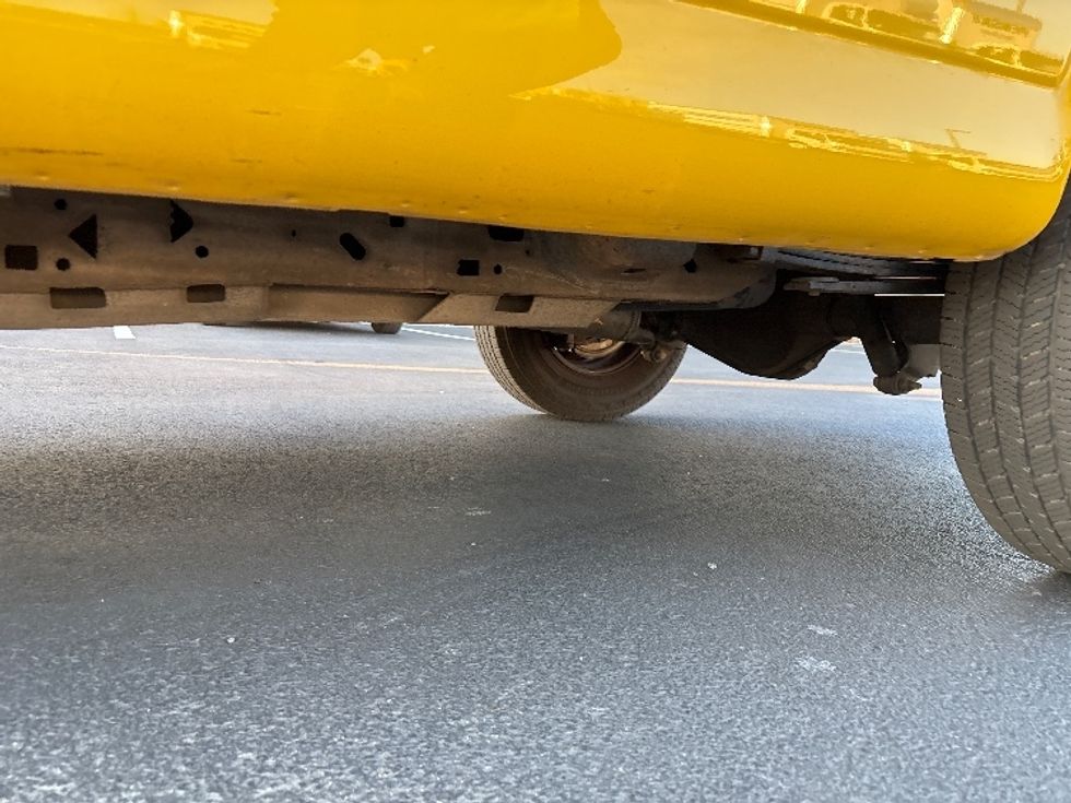 Cargo Van (Panel Van)-Light and Medium Duty Trucks-GMC-2022-Savana G23405-Sterling-VA-110,620\n\t\tmiles-$ 22,750 - Image 5