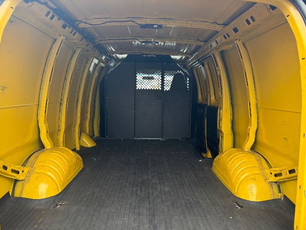 Cargo Van (Panel Van)-Light and Medium Duty Trucks-GMC-2022-Savana G23405-Sterling-VA-57,564\n\t\tmiles-$ 28,250 - Image 9