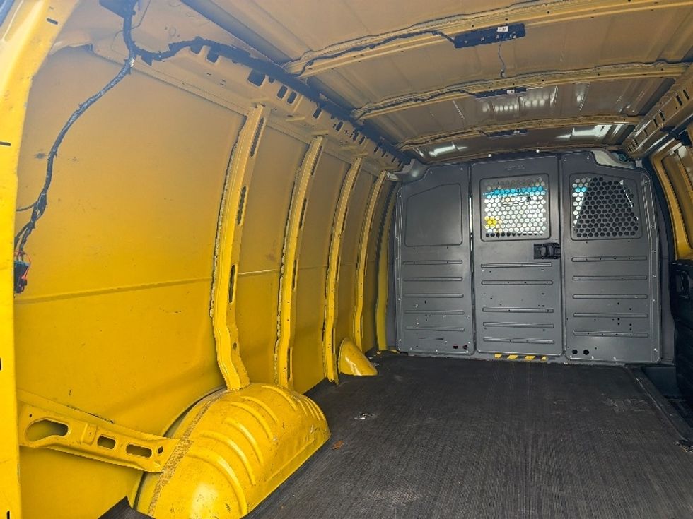 Cargo Van (Panel Van)-Light and Medium Duty Trucks-GMC-2022-Savana G23405-Sterling-VA-81,574\n\t\tmiles-$ 26,000 - Image 9