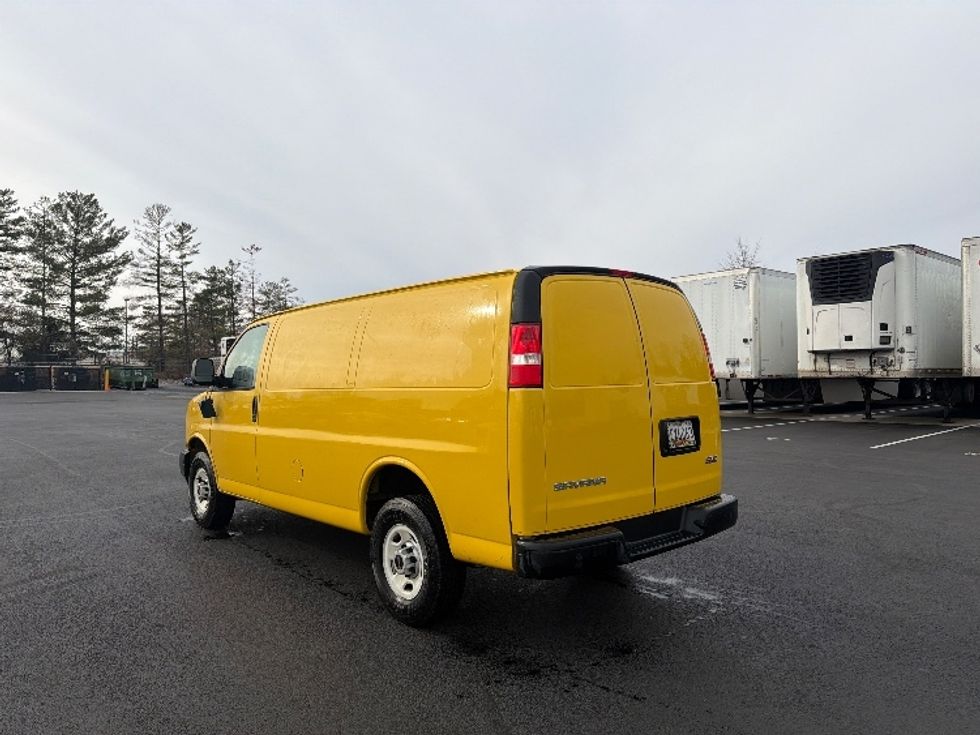 Cargo Van (Panel Van)-Light and Medium Duty Trucks-GMC-2022-Savana G23405-Sterling-VA-83,912\n\t\tmiles-$ 25,750 - Image 13