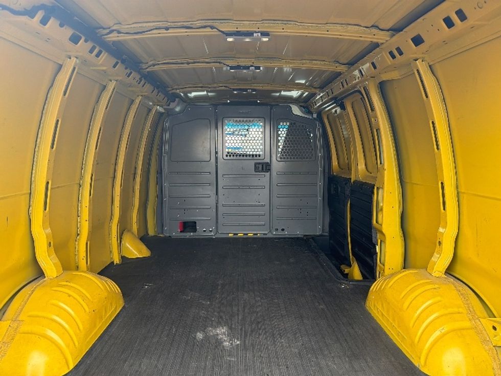 Cargo Van (Panel Van)-Light and Medium Duty Trucks-GMC-2022-Savana G23405-Sterling-VA-83,912\n\t\tmiles-$ 25,750 - Image 9