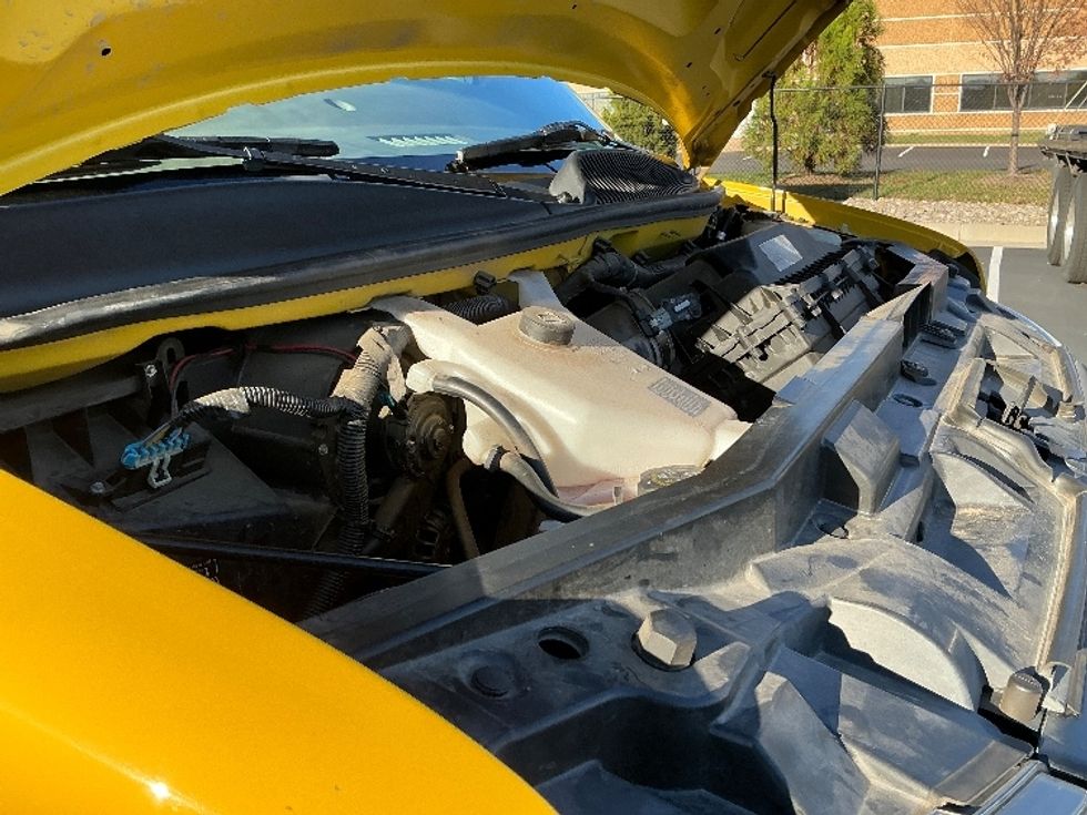 Cargo Van (Panel Van)-Light and Medium Duty Trucks-GMC-2022-Savana G23405-Sterling-VA-93,448\n\t\tmiles-$ 25,000 - Image 19