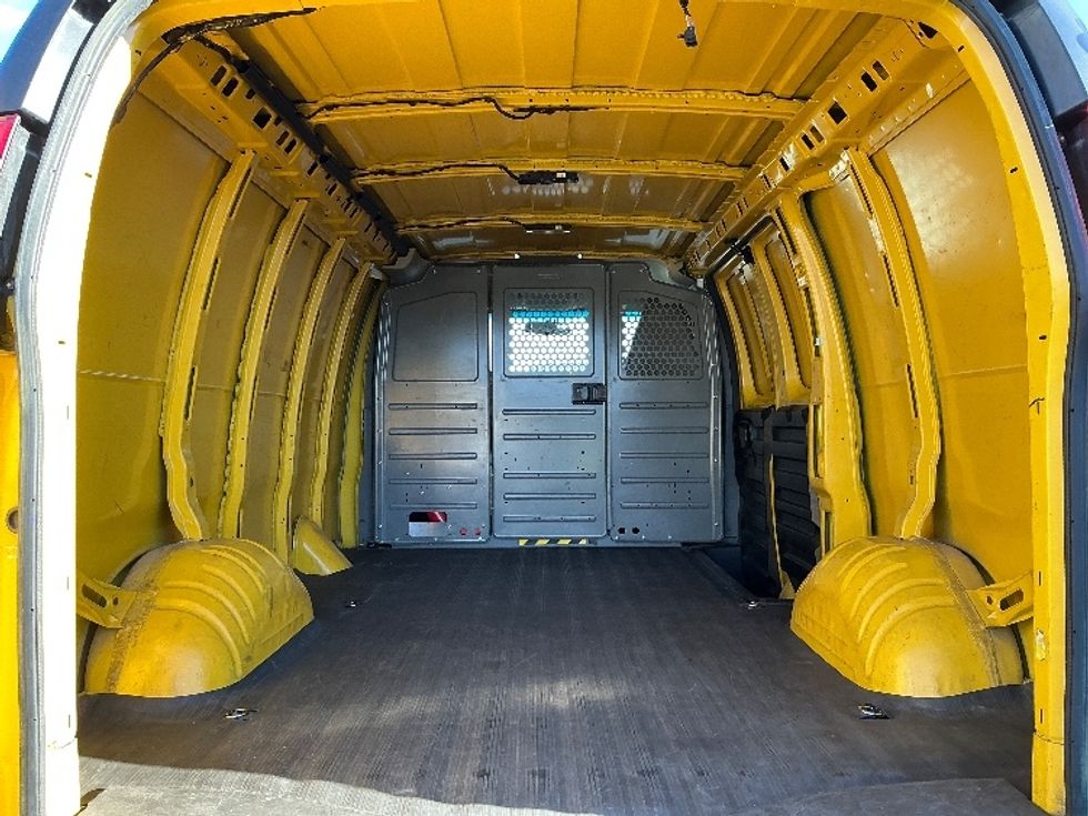 Cargo Van (Panel Van)-Light and Medium Duty Trucks-GMC-2022-Savana G23405-Sterling-VA-93,448\n\t\tmiles-$ 25,000 - Image 7