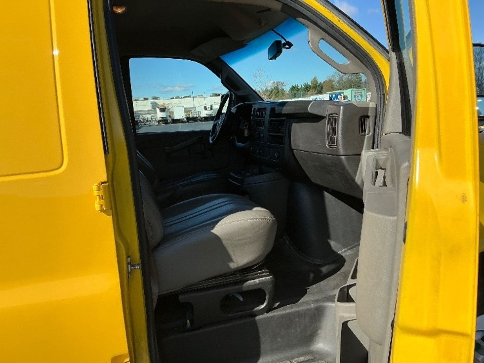 Cargo Van (Panel Van)-Light and Medium Duty Trucks-GMC-2022-Savana G23405-Sterling-VA-95,643\n\t\tmiles-$ 24,500 - Image 16