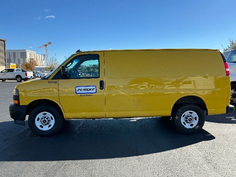 2022 Gmc Savana 2500 Cargo photo 4