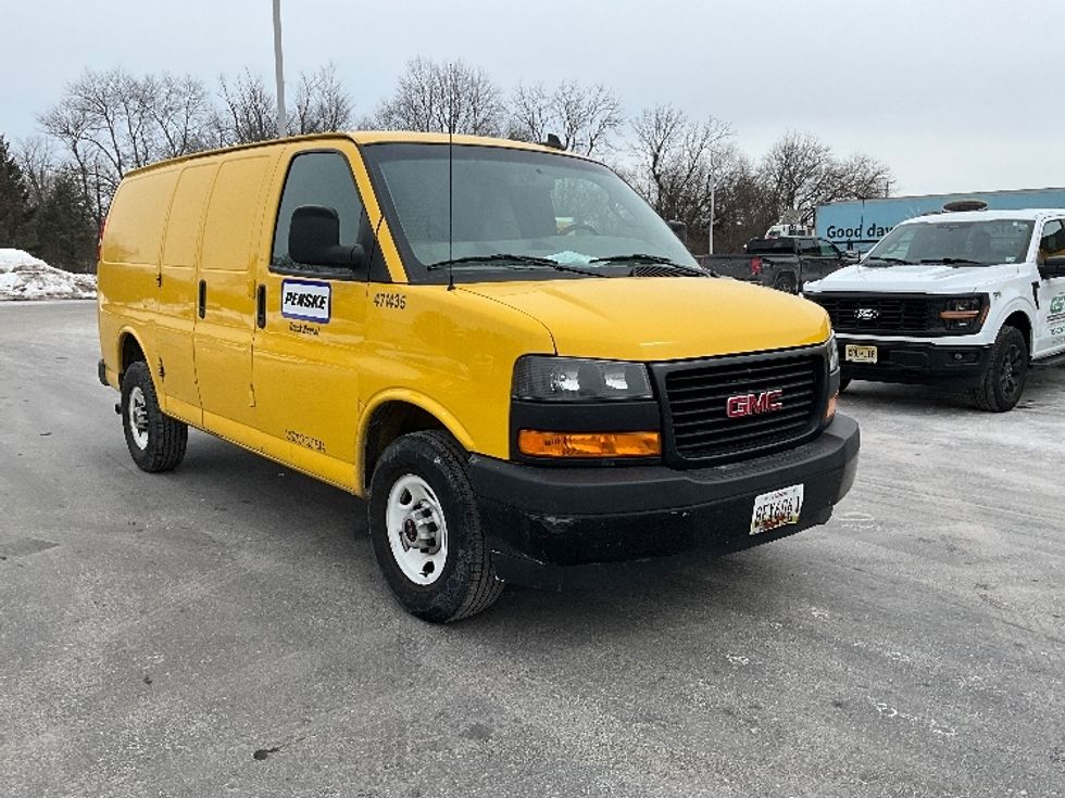 Cargo Van (Panel Van)-Light and Medium Duty Trucks-GMC-2022-Savana G23405-Swedesboro-NJ-89,407\n\t\tmiles-$ 25,250 - Image 1