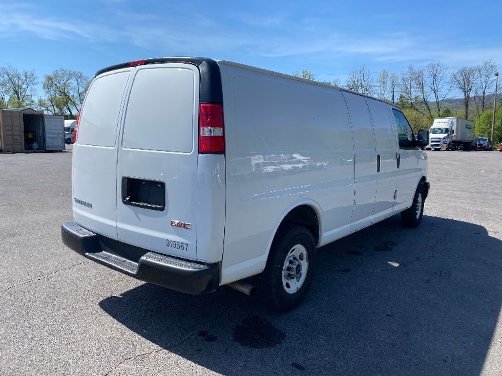 Cargo Van (Panel Van)-Light and Medium Duty Trucks-GMC-2022-Savana G23705-Greensboro-NC-145,083\n\t\tmiles-$ 25,250 - Image 13
