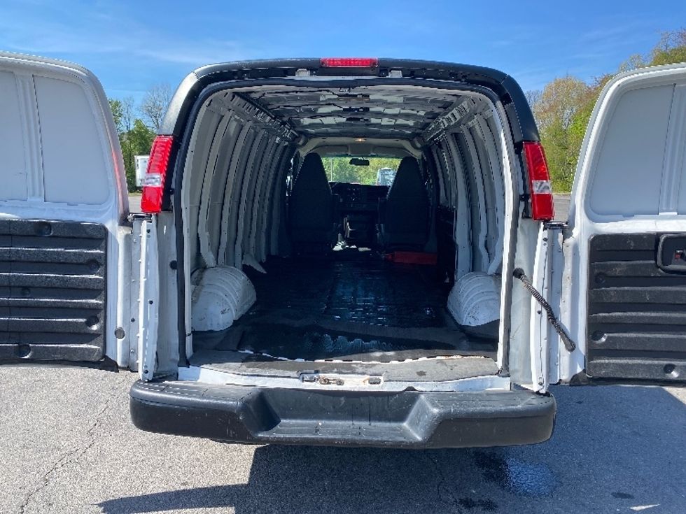 Cargo Van (Panel Van)-Light and Medium Duty Trucks-GMC-2022-Savana G23705-Greensboro-NC-145,083\n\t\tmiles-$ 25,250 - Image 8