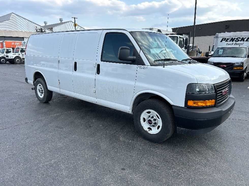 Cargo Van (Panel Van)-Light and Medium Duty Trucks-GMC-2022-Savana G23705-Middlefield-OH-81,015\n\t\tmiles-$ 35,250 - Image 1