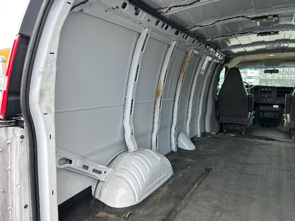 Cargo Van (Panel Van)-Light and Medium Duty Trucks-GMC-2022-Savana G23705-Middlefield-OH-81,015\n\t\tmiles-$ 35,250 - Image 10