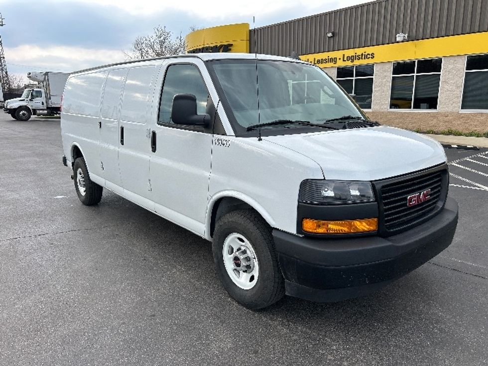 Cargo Van (Panel Van)-Light and Medium Duty Trucks-GMC-2022-Savana G23705-Middlefield-OH-90,255\n\t\tmiles-$ 34,250 - Image 1