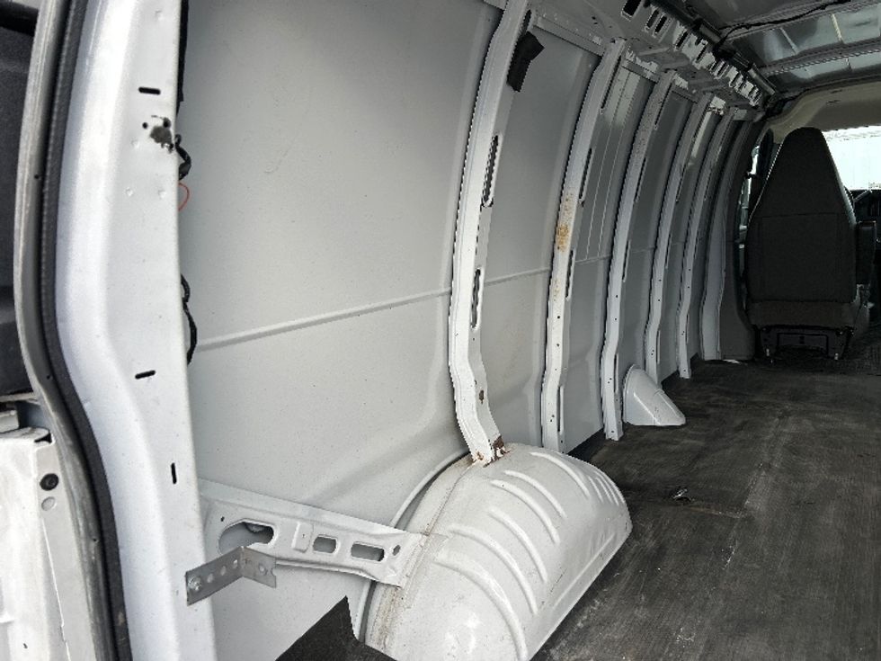 Cargo Van (Panel Van)-Light and Medium Duty Trucks-GMC-2022-Savana G23705-Middlefield-OH-90,255\n\t\tmiles-$ 34,250 - Image 10