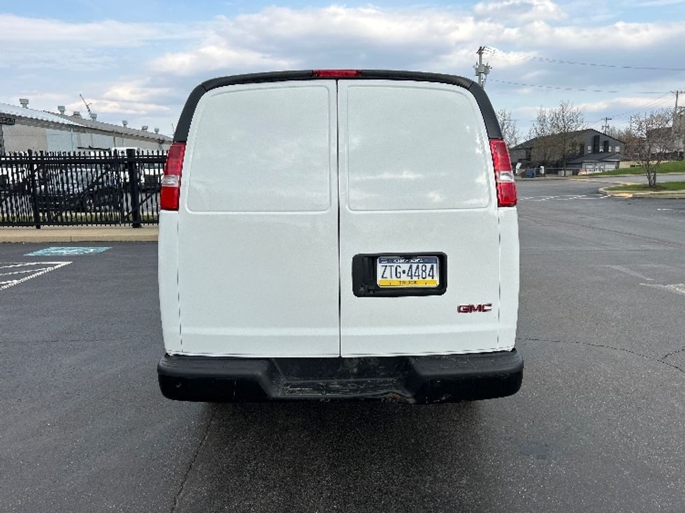 Cargo Van (Panel Van)-Light and Medium Duty Trucks-GMC-2022-Savana G23705-Middlefield-OH-90,255\n\t\tmiles-$ 34,250 - Image 7